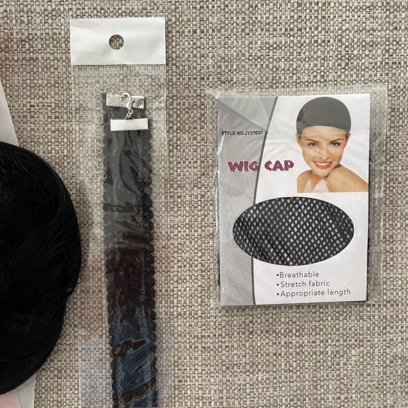 Lydia Deetz Wig Beetlejuice Cosplay Halloween With Wig Cap And Choker New - Picture 6 of 6